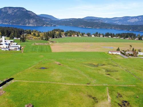 4352 Telegraph Rd, Cowichan Bay, BC 