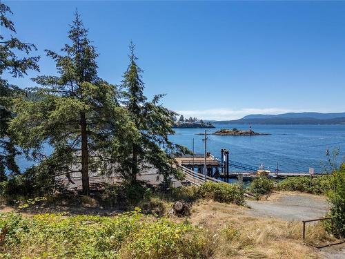 1201 Port Washington Rd, Pender Island, BC 
