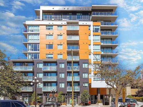 1004-838 Broughton St, Victoria, BC - Outdoor With Balcony With Facade