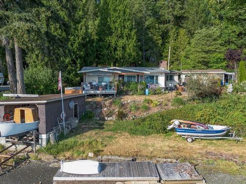 4960 Reiber Rd, Ladysmith, BC 