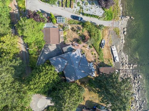 4960 Reiber Rd, Ladysmith, BC 