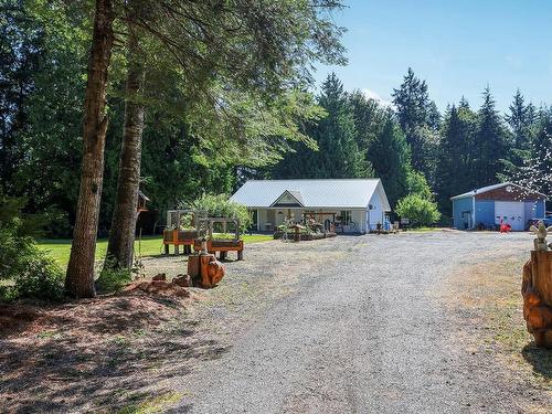 135 Jamieson Rd, Bowser, BC 