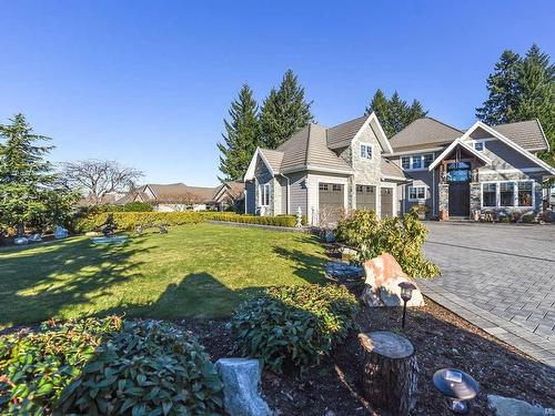 3376 Majestic Dr, Courtenay, BC 