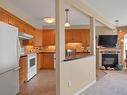 213-350 Island Hwy South, Campbell River, BC  - Indoor Photo Showing Kitchen 