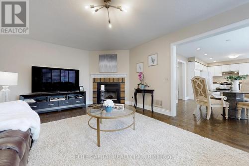 2 Casson Place, Markham (Unionville), ON - Indoor Photo Showing Living Room With Fireplace