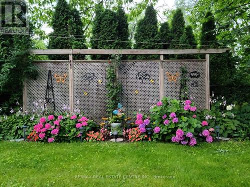 1084 Scott Avenue, Oakville (Bronte East), ON - Outdoor With Deck Patio Veranda