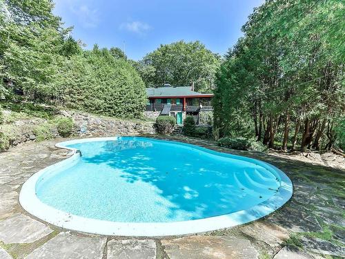 Pool - 477 Ch. Des Critiques, Montebello, QC - Outdoor With In Ground Pool With Backyard