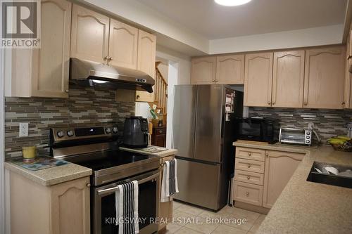 3463 Angel Pass Drive, Mississauga (Churchill Meadows), ON - Indoor Photo Showing Kitchen With Double Sink