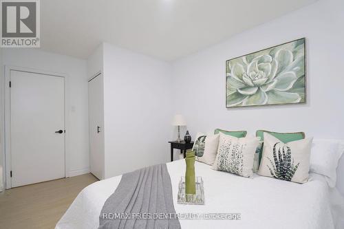 46 Trillium Crescent, London, ON - Indoor Photo Showing Bedroom