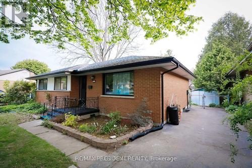 46 Trillium Crescent, London, ON - Outdoor