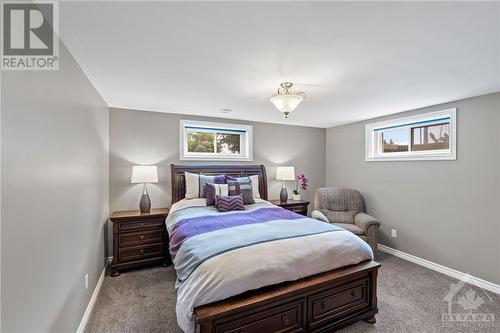 7344 Blue Water Crescent, Ottawa, ON - Indoor Photo Showing Bedroom