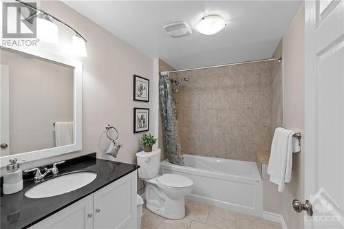 7344 Blue Water Crescent, Ottawa, ON - Indoor Photo Showing Bathroom