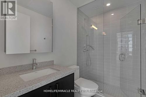 821E - 8868 Yonge Street, Richmond Hill, ON - Indoor Photo Showing Bathroom