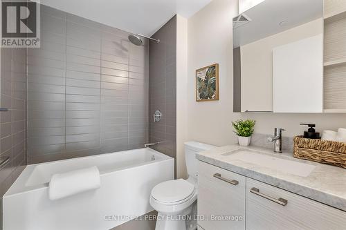 3108 - 2221 Yonge Street, Toronto (Mount Pleasant West), ON - Indoor Photo Showing Bathroom