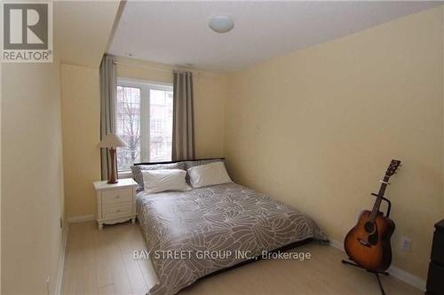 2 - 2 Cox Boulevard, Markham (Unionville), ON - Indoor Photo Showing Bedroom