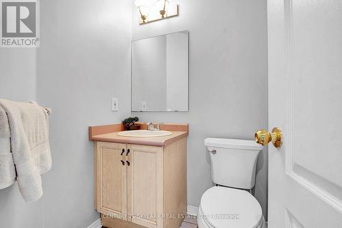 23 Prince Drive, Bradford West Gwillimbury, ON - Indoor Photo Showing Bathroom