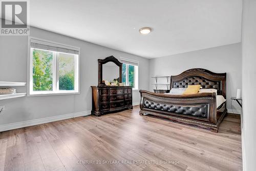 23 Prince Drive, Bradford West Gwillimbury, ON - Indoor Photo Showing Bedroom