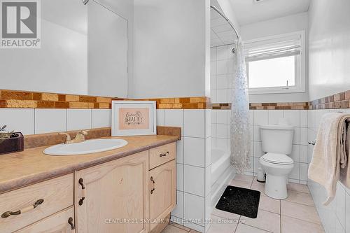 23 Prince Drive, Bradford West Gwillimbury, ON - Indoor Photo Showing Bathroom