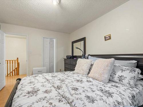 69 Shady Pine Circ, Brampton, ON - Indoor Photo Showing Bedroom