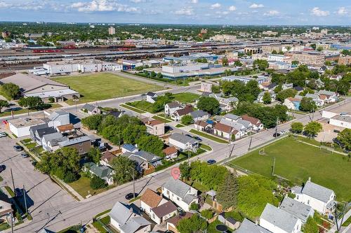 802 Alexander Avenue, Winnipeg, MB - Outdoor With View