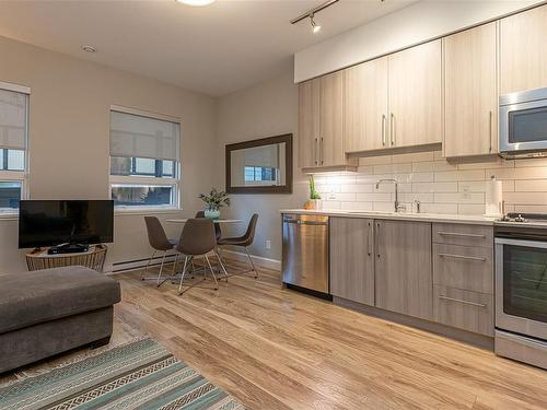 108-595 Pandora Ave, Victoria, BC - Indoor Photo Showing Kitchen