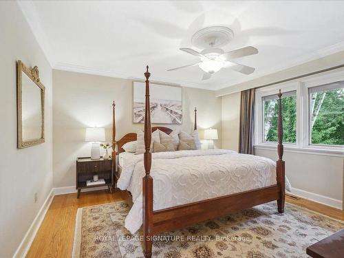 1719 Bramsey Dr, Mississauga, ON - Indoor Photo Showing Bedroom