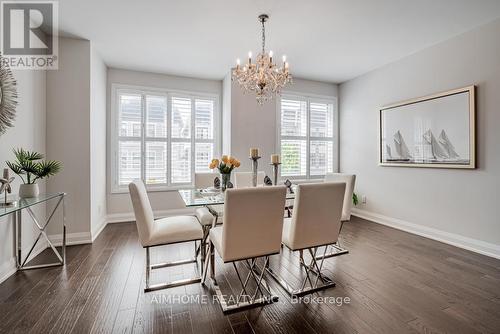 20 Mcgurran Lane, Richmond Hill, ON - Indoor Photo Showing Dining Room