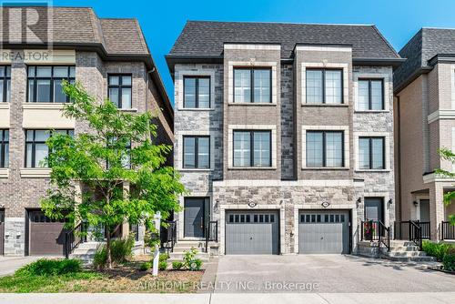 20 Mcgurran Lane, Richmond Hill, ON - Outdoor With Facade