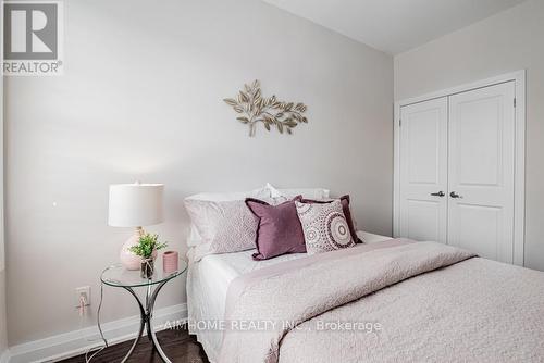 20 Mcgurran Lane, Richmond Hill, ON - Indoor Photo Showing Bedroom