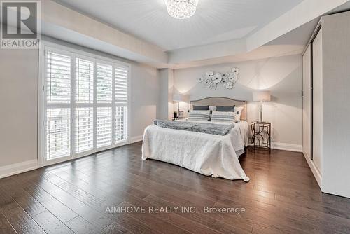 20 Mcgurran Lane, Richmond Hill, ON - Indoor Photo Showing Bedroom