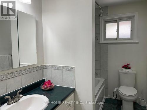 22 Daleside Crescent, Toronto (Victoria Village), ON - Indoor Photo Showing Bathroom