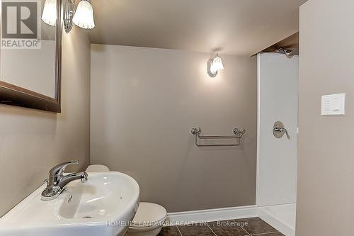 5975 Castlepine Drive, Mississauga (Churchill Meadows), ON - Indoor Photo Showing Bathroom