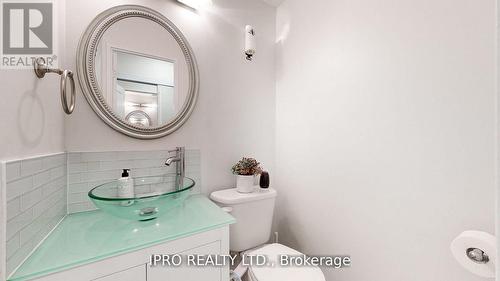 342 - 1395 Williamsport Drive, Mississauga (Applewood), ON - Indoor Photo Showing Bathroom