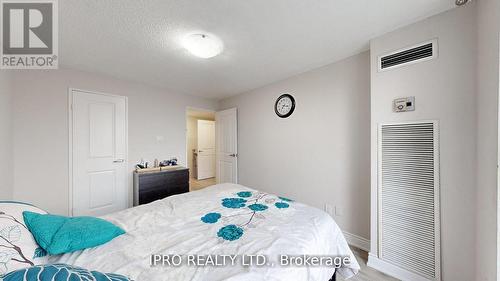 342 - 1395 Williamsport Drive, Mississauga (Applewood), ON - Indoor Photo Showing Bedroom