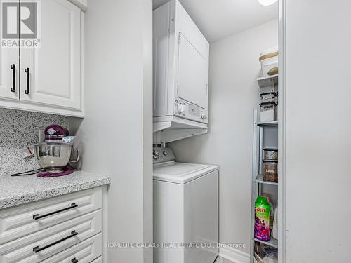 2239 - 68 Corporate Drive, Toronto (Woburn), ON - Indoor Photo Showing Laundry Room