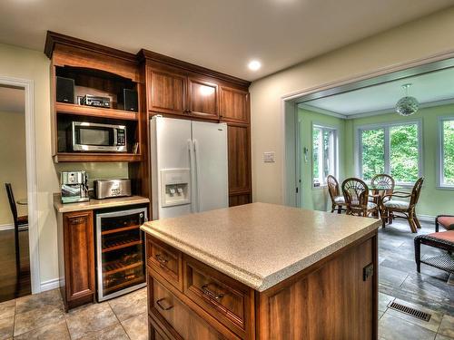 Cuisine - 349 Rue Des Huards, Saint-Jean-Sur-Richelieu, QC - Indoor Photo Showing Kitchen