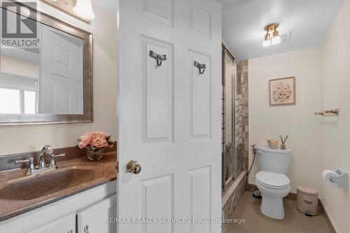 811 - 330 Mill Street S, Brampton (Brampton South), ON - Indoor Photo Showing Bathroom