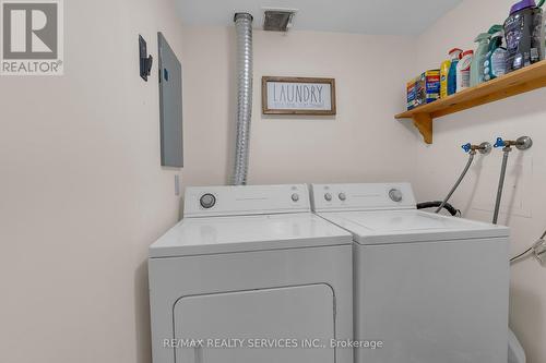 811 - 330 Mill Street S, Brampton (Brampton South), ON - Indoor Photo Showing Laundry Room