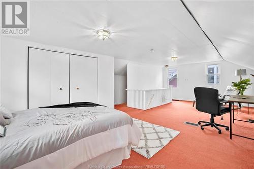 2211 Moy Avenue, Windsor, ON - Indoor Photo Showing Bedroom