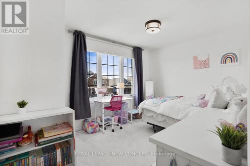 6422 Dilalla Crescent, Niagara Falls, ON - Indoor Photo Showing Bedroom