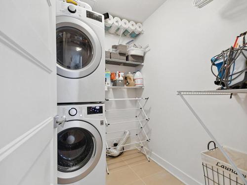 Salle de lavage - 108-2160 Av. Terry-Fox, Laval (Chomedey), QC - Indoor Photo Showing Laundry Room