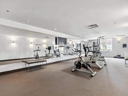 Salle d'exercice - 108-2160 Av. Terry-Fox, Laval (Chomedey), QC - Indoor Photo Showing Gym Room