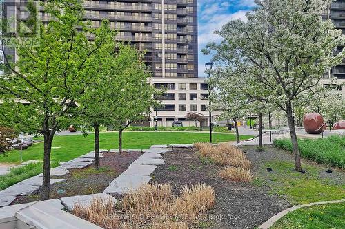 1010 - 55 De Boers Drive, Toronto (York University Heights), ON - Outdoor