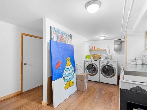 Salle de lavage - 847  - 849 Av. Madeleine-De Verchères, Québec (La Cité-Limoilou), QC - Indoor Photo Showing Laundry Room