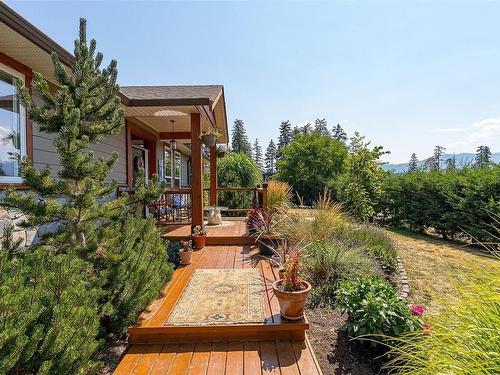 7284 Lakefront Dr, Lake Cowichan, BC 