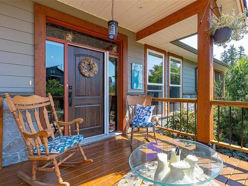 7284 Lakefront Dr, Lake Cowichan, BC 