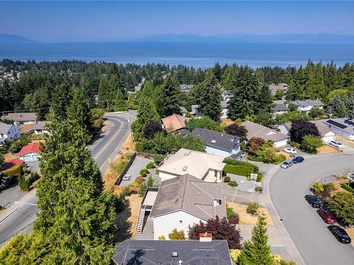 5685 Malibu Terr, Nanaimo, BC 