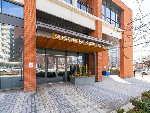 532-55 Regent Park Blvd, Toronto, ON - Outdoor