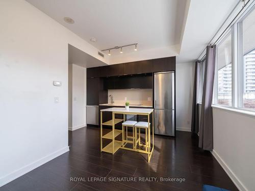 532-55 Regent Park Blvd, Toronto, ON - Indoor Photo Showing Other Room