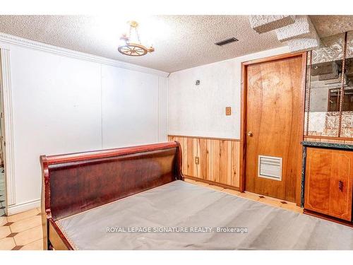 3956 Brandon Gate Dr, Mississauga, ON - Indoor Photo Showing Other Room